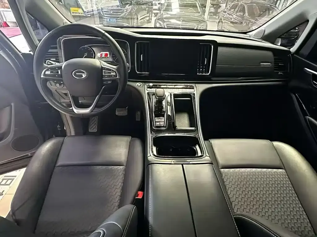 GAC Motor Trumpchi M8 — фото 3