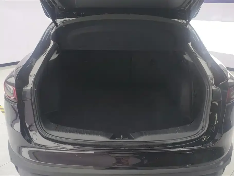 Mazda CX-4 2021 из CN, фото 10
