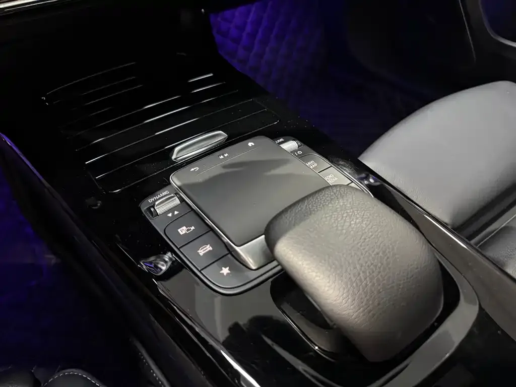Mercedes-Benz A-Class AMG — фото 6