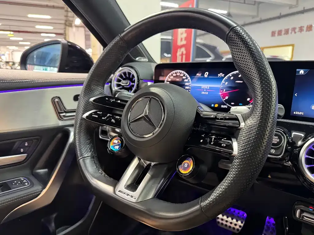 Mercedes-Benz A-Class AMG — фото 3