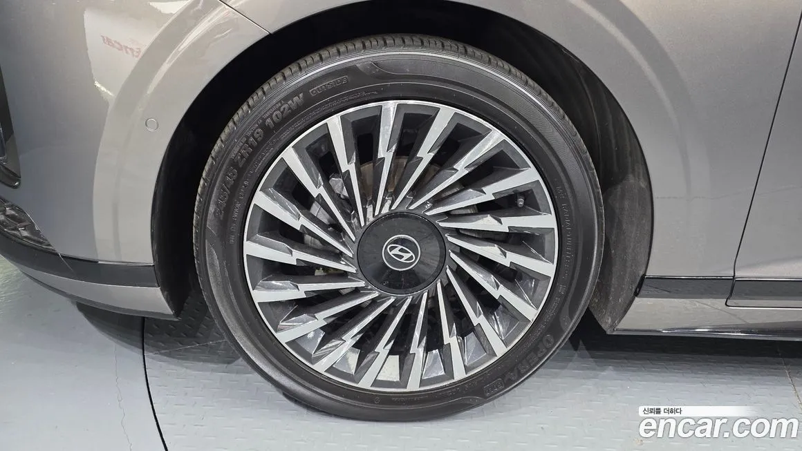 Hyundai Grandeur 2023 из KR, фото 8