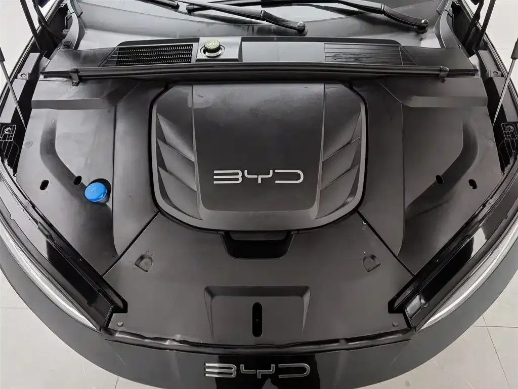 BYD Seal — фото 4