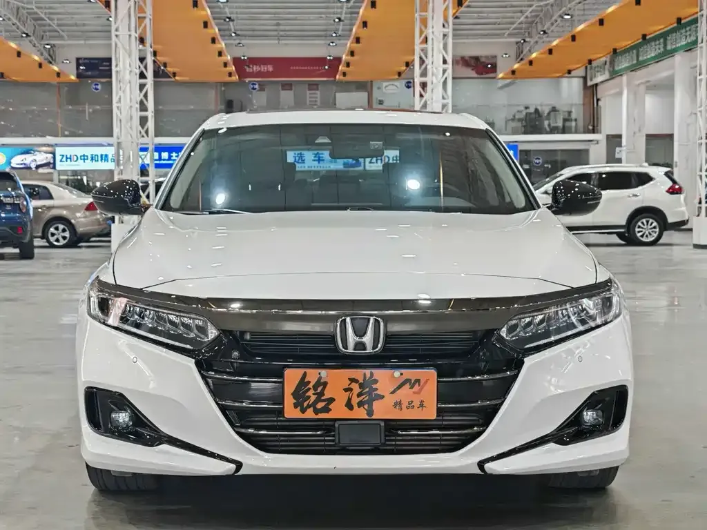 Honda Accord — фото 5