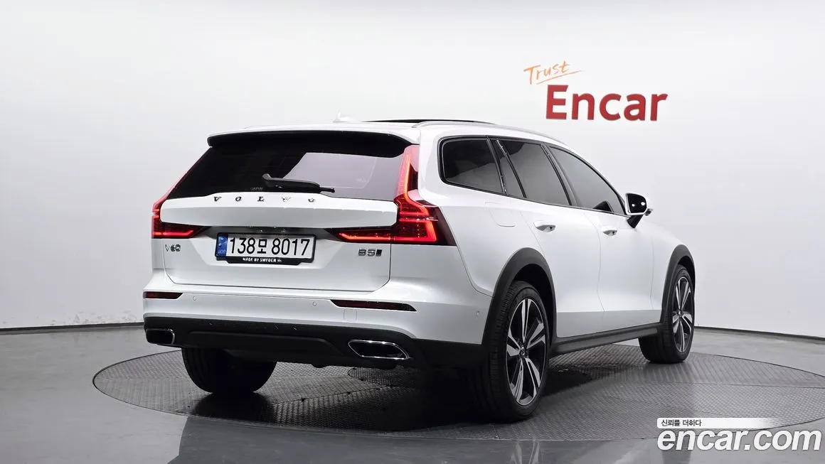 Volvo V60 2021 из KR, фото 7