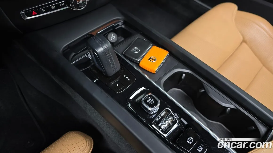 Volvo V60 2021 из KR, фото 4