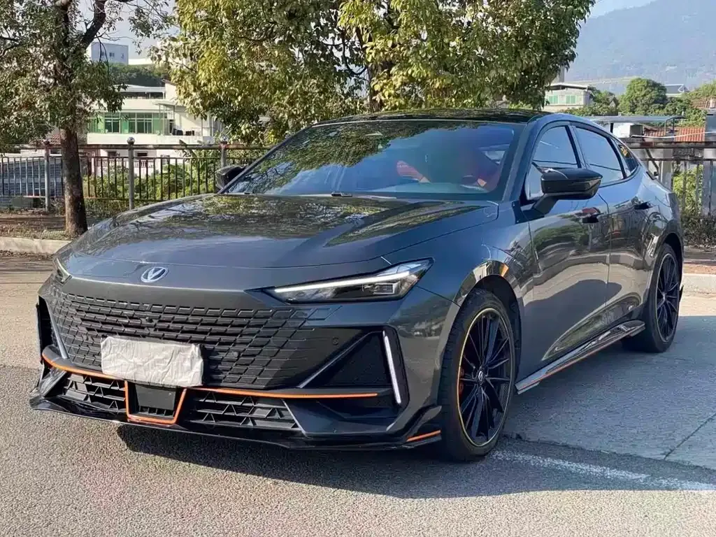 Changan UNI-V 2023 из CN, фото 1