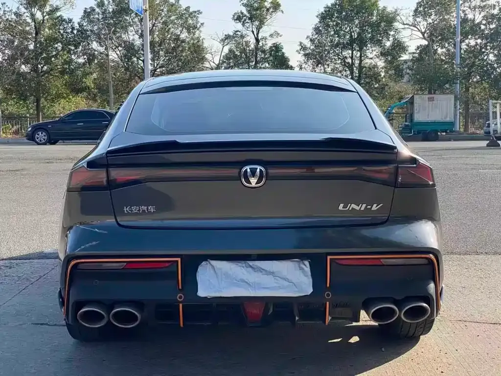 Changan UNI-V 2023 из CN, фото 9
