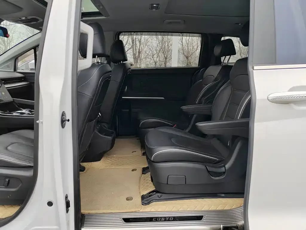 Hyundai Custo 2024 из CN, фото 3