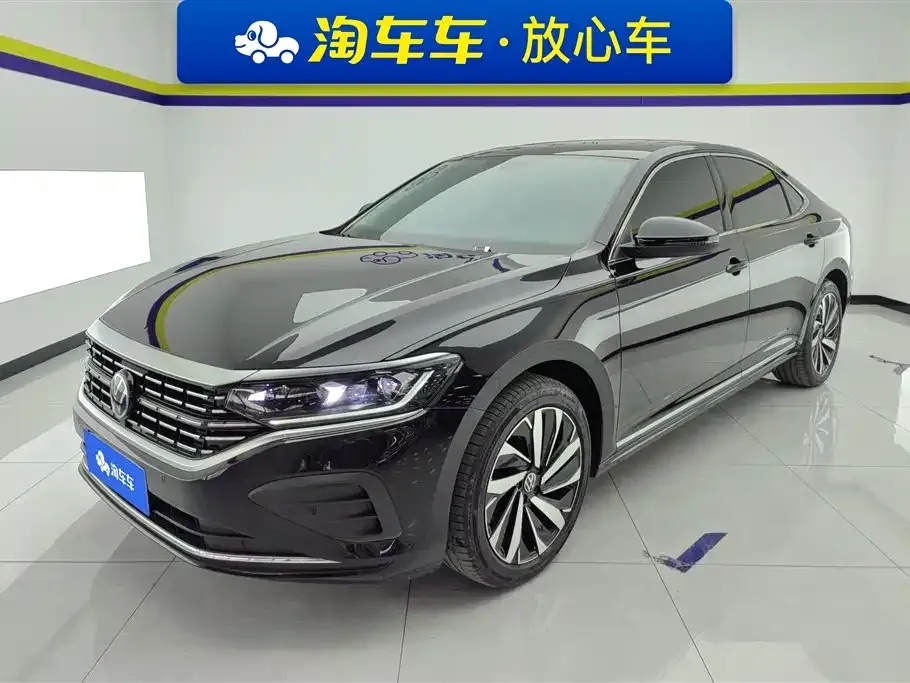 Volkswagen Passat — фото 1