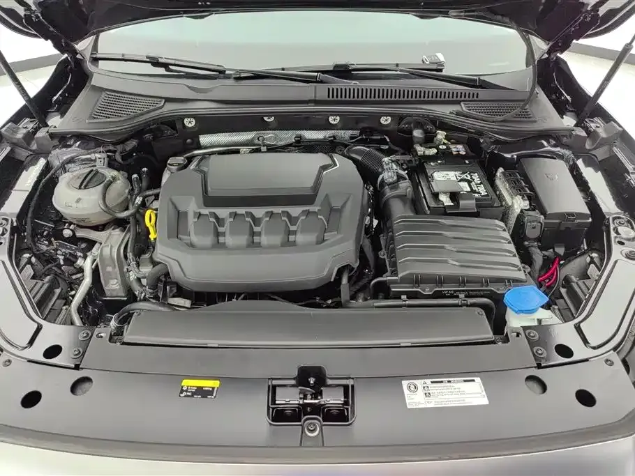 Volkswagen Passat — фото 9