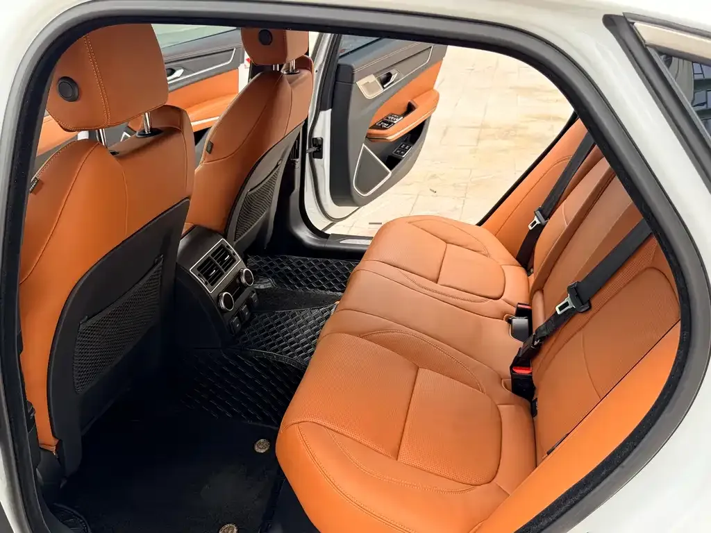 Jaguar XFL 2024 из CN, фото 2