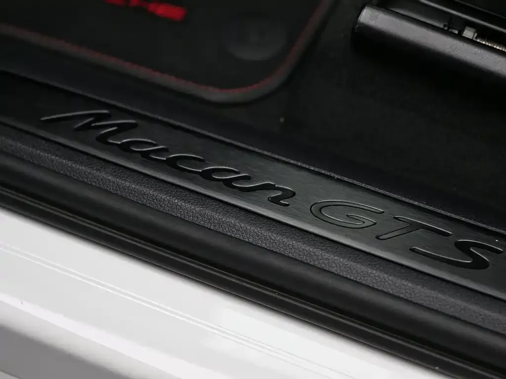 Porsche Macan — фото 3