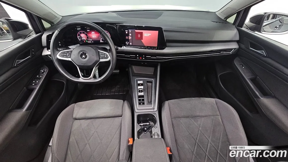 Volkswagen Golf 2022 из KR, фото 7
