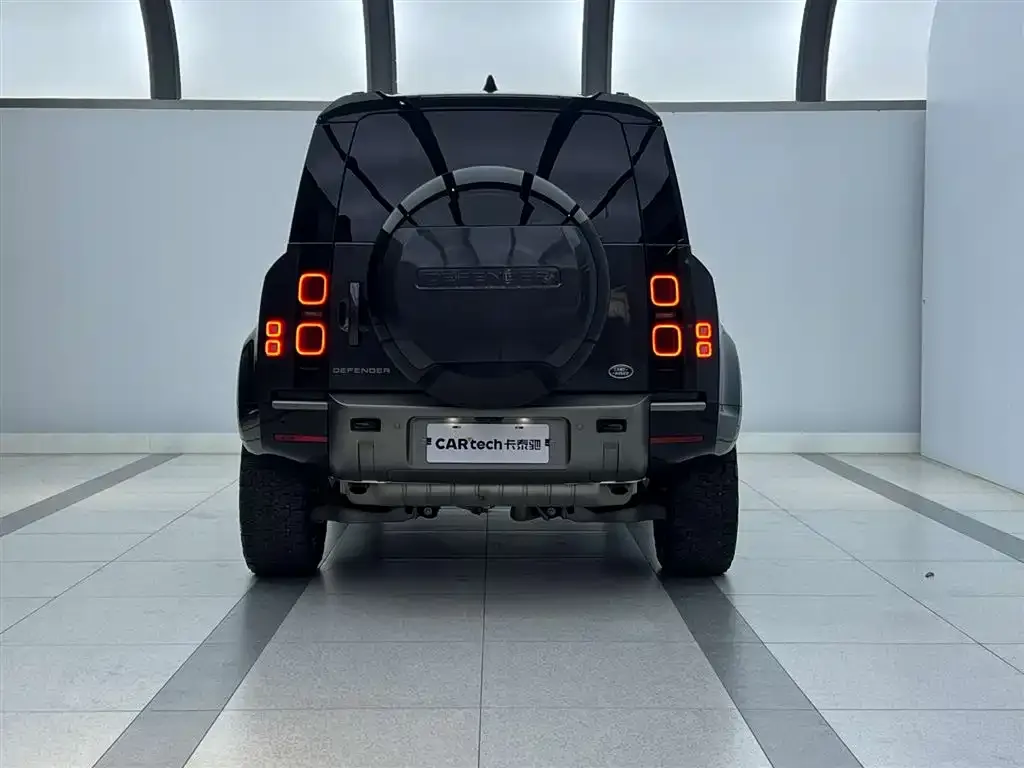 Land Rover Defender 2024 из CN, фото 3
