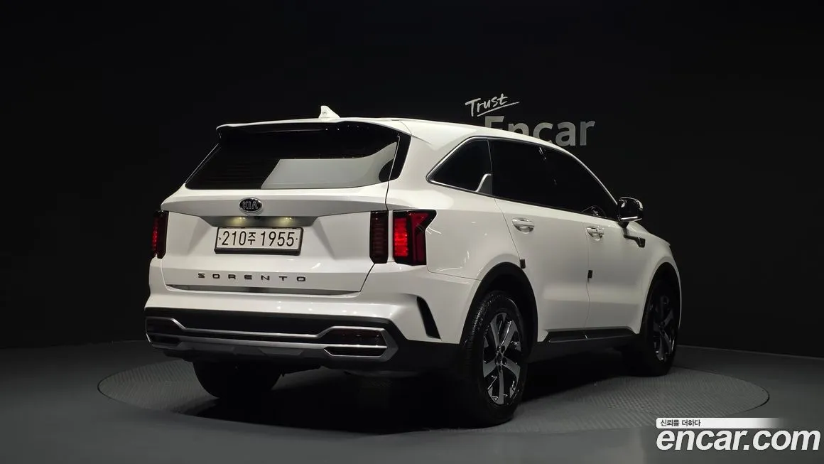 Kia Sorento — фото 5
