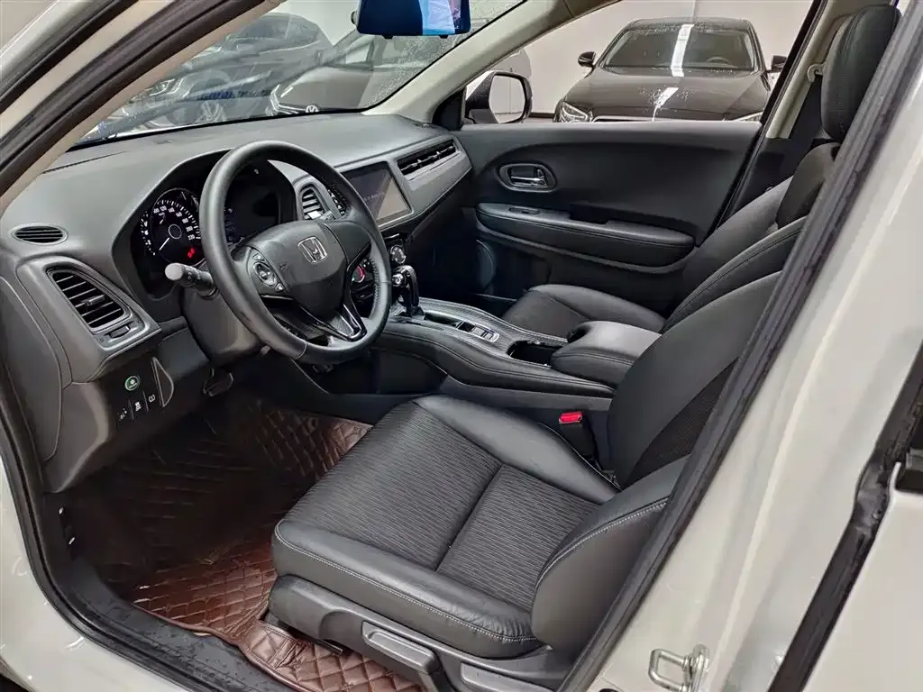 Honda Vezel 2021 из CN, фото 5