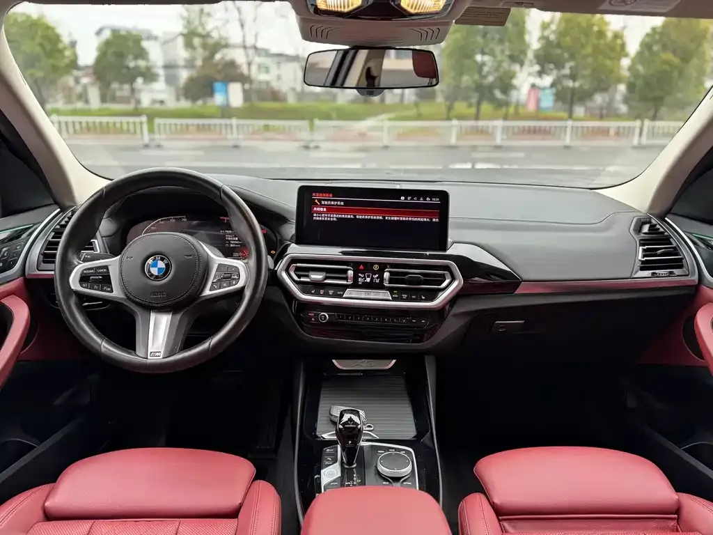BMW X3 2021 из CN, фото 2