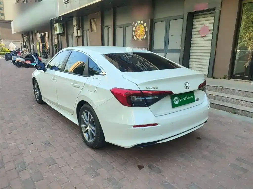 Honda Civic — фото 10