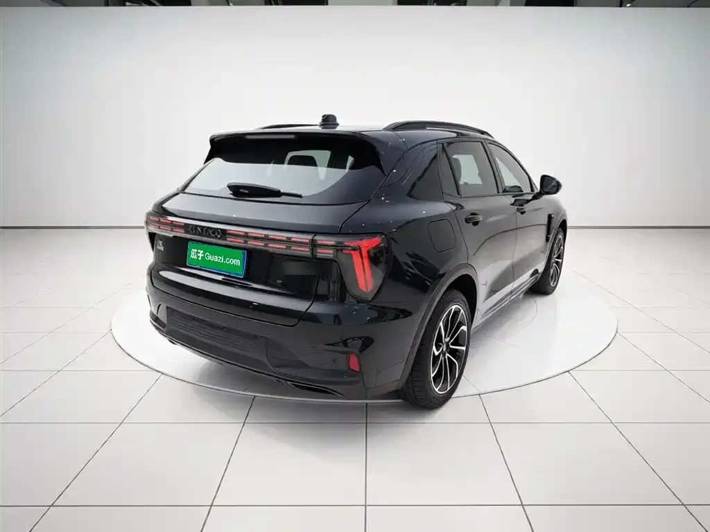 Lynk & Co 01 2023 из CN, фото 4