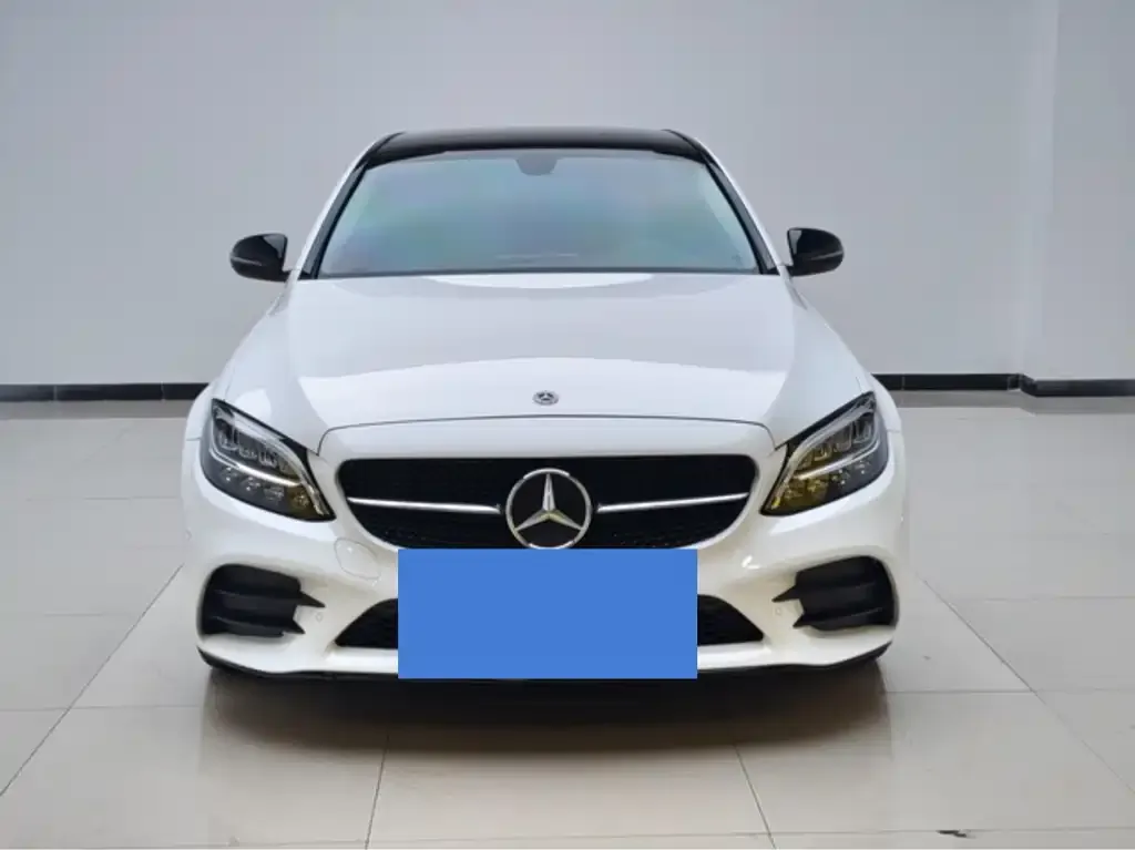 Mercedes-Benz C-Class — фото 1