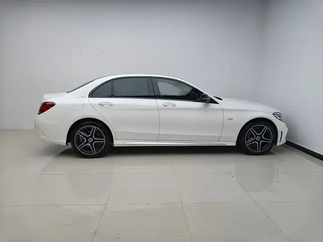 Mercedes-Benz C-Class — фото 4