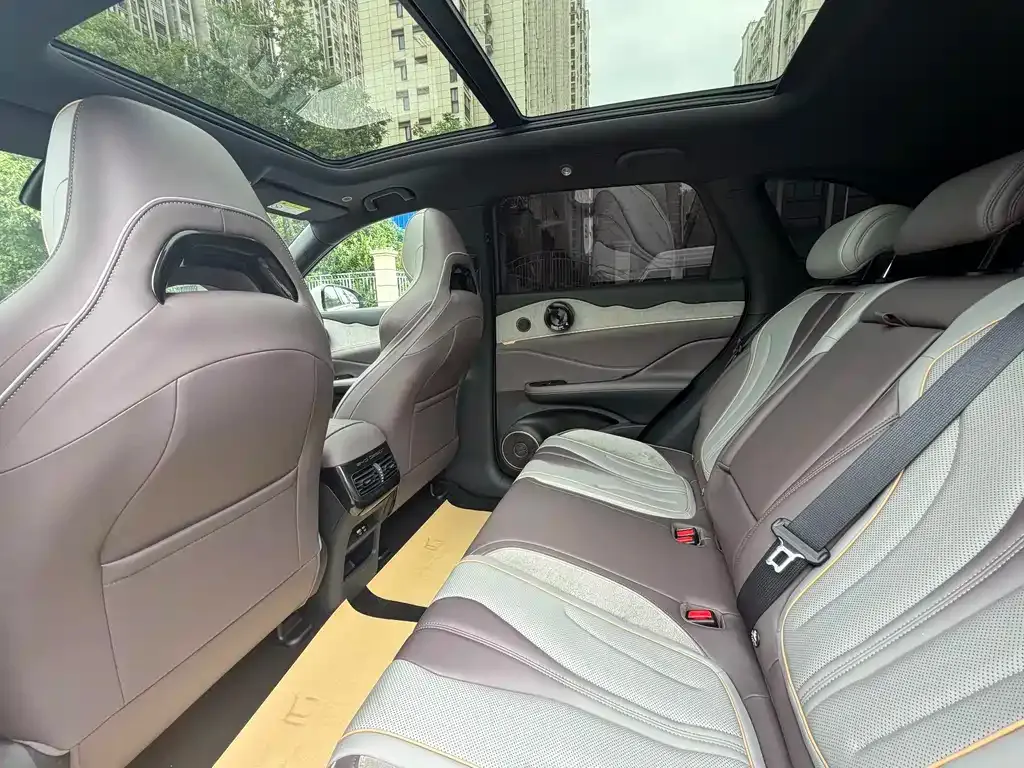 BYD Frigate 07 2023 из CN, фото 8