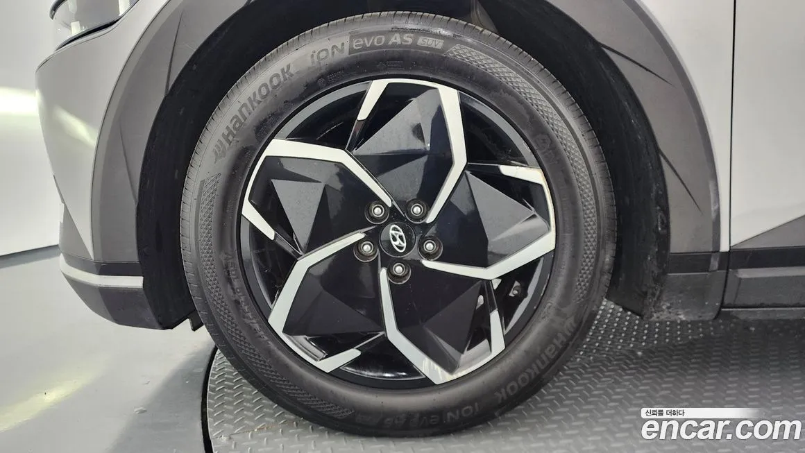 Hyundai Ioniq5 — фото 10