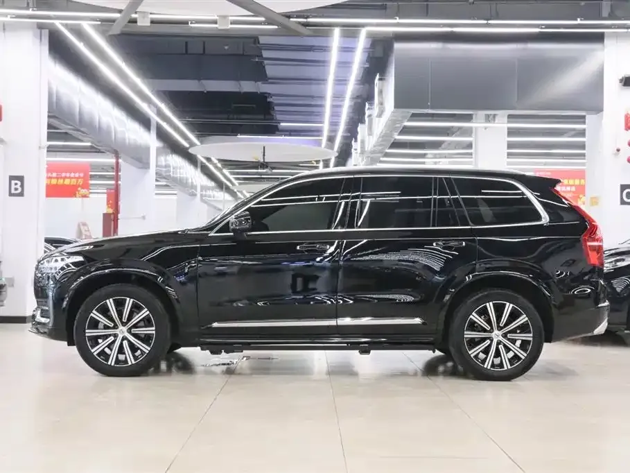Volvo XC90 2021 из CN, фото 9