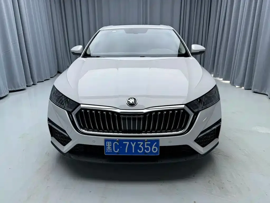 Skoda Octavia — фото 8
