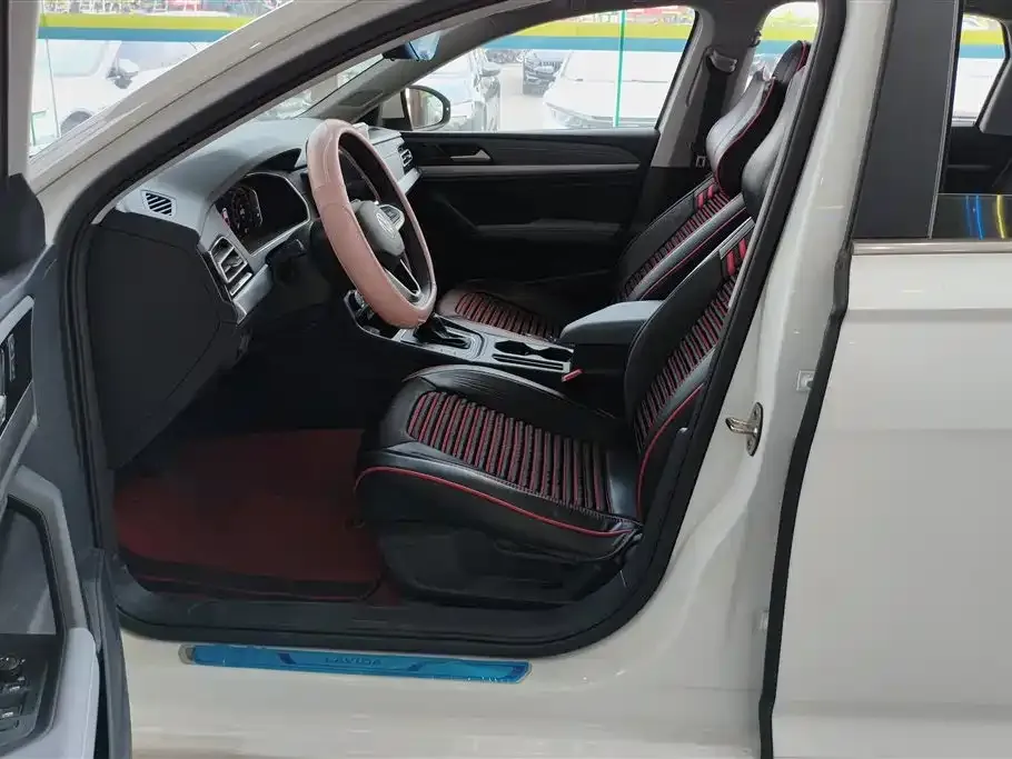 Volkswagen Lavida 2024 из CN, фото 2