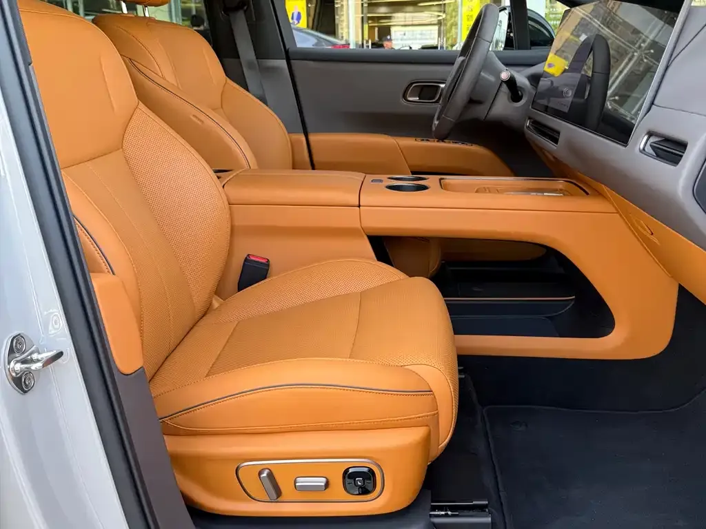 Li Auto i8 2025 из CN, фото 3
