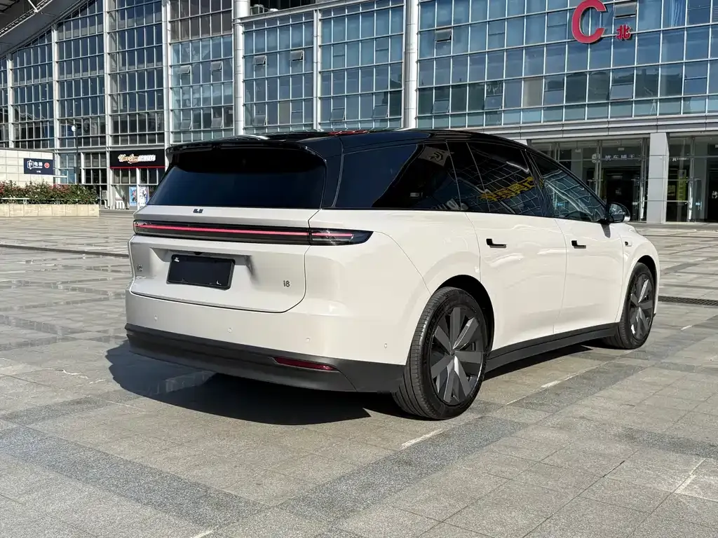 Li Auto i8 2025 из CN, фото 6