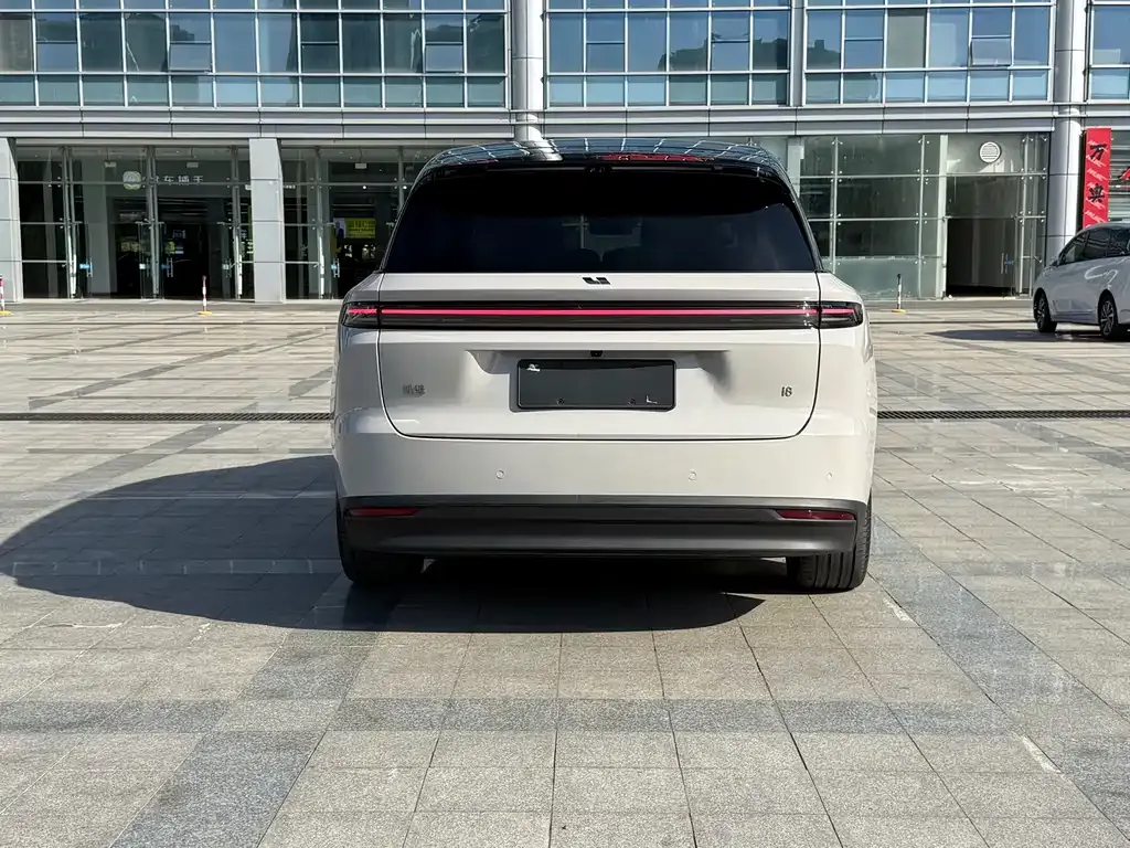 Li Auto i8 2025 из CN, фото 8