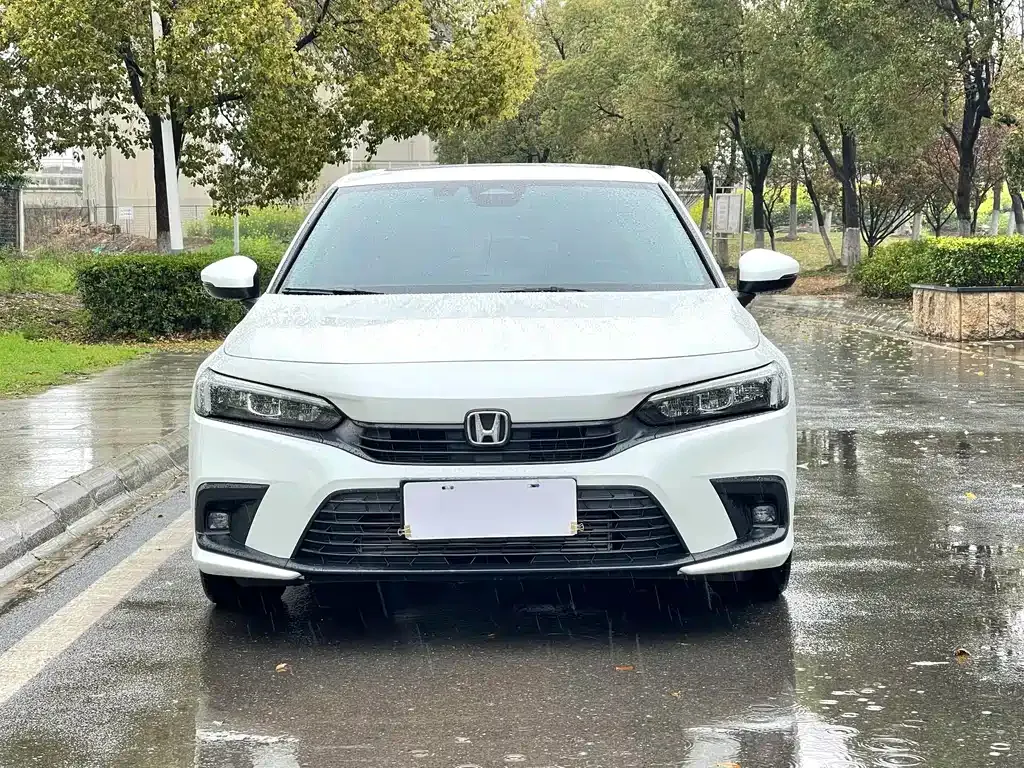 Honda Civic — фото 10