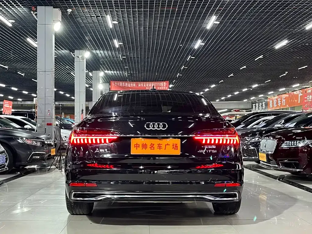 Audi A6L — фото 7