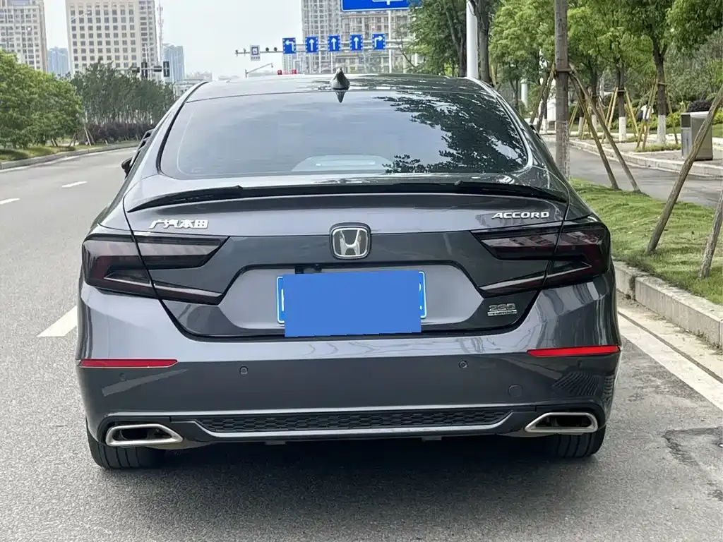 Honda Accord — фото 5