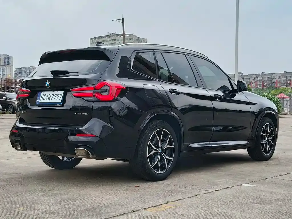 BMW X3 2021 из CN, фото 3