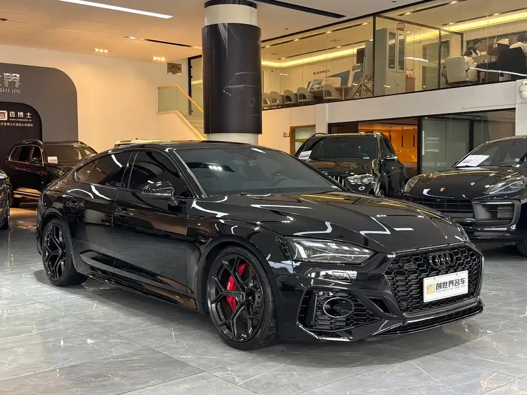 Audi RS 5 2025 из CN, фото 9