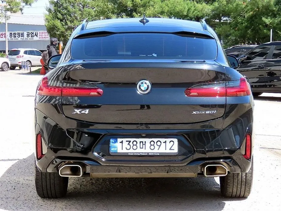 BMW X4 — фото 6