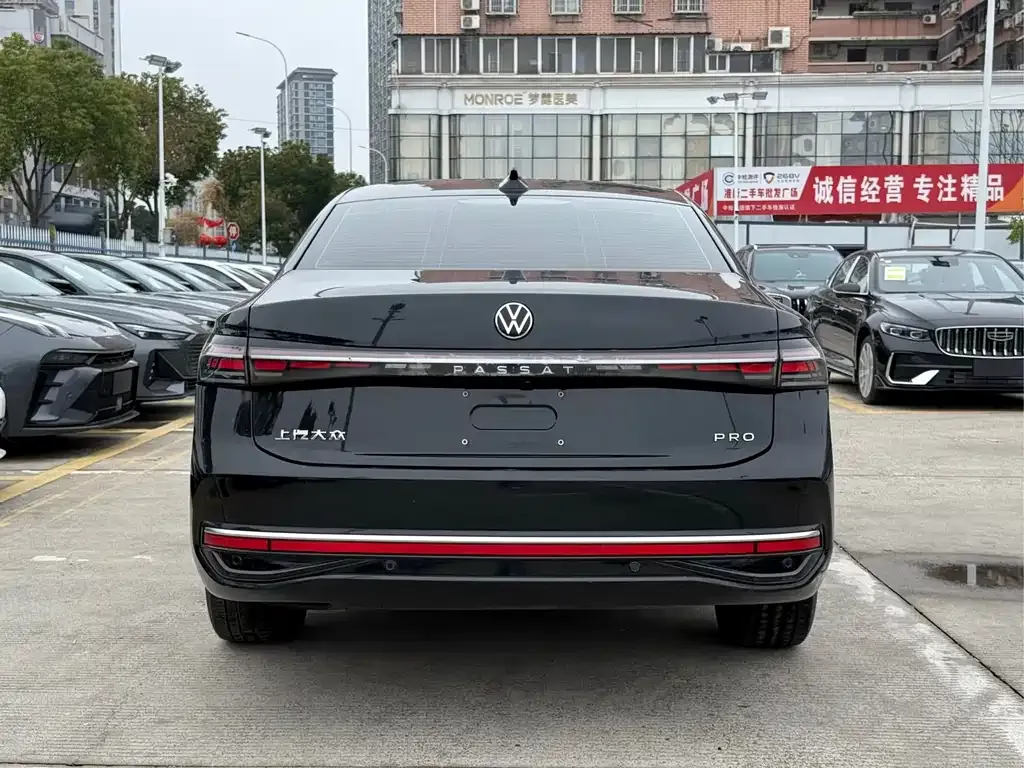 Volkswagen Passat — фото 2