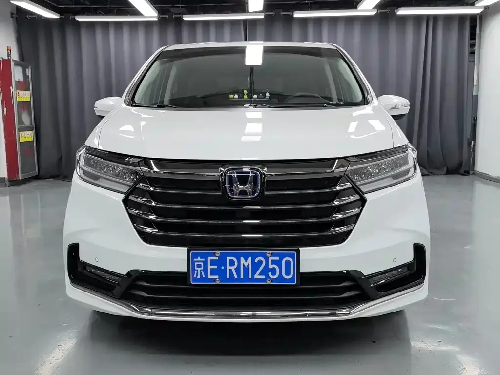 Honda Odyssey 2023 из CN, фото 5