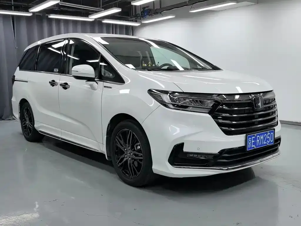 Honda Odyssey 2023 из CN, фото 3