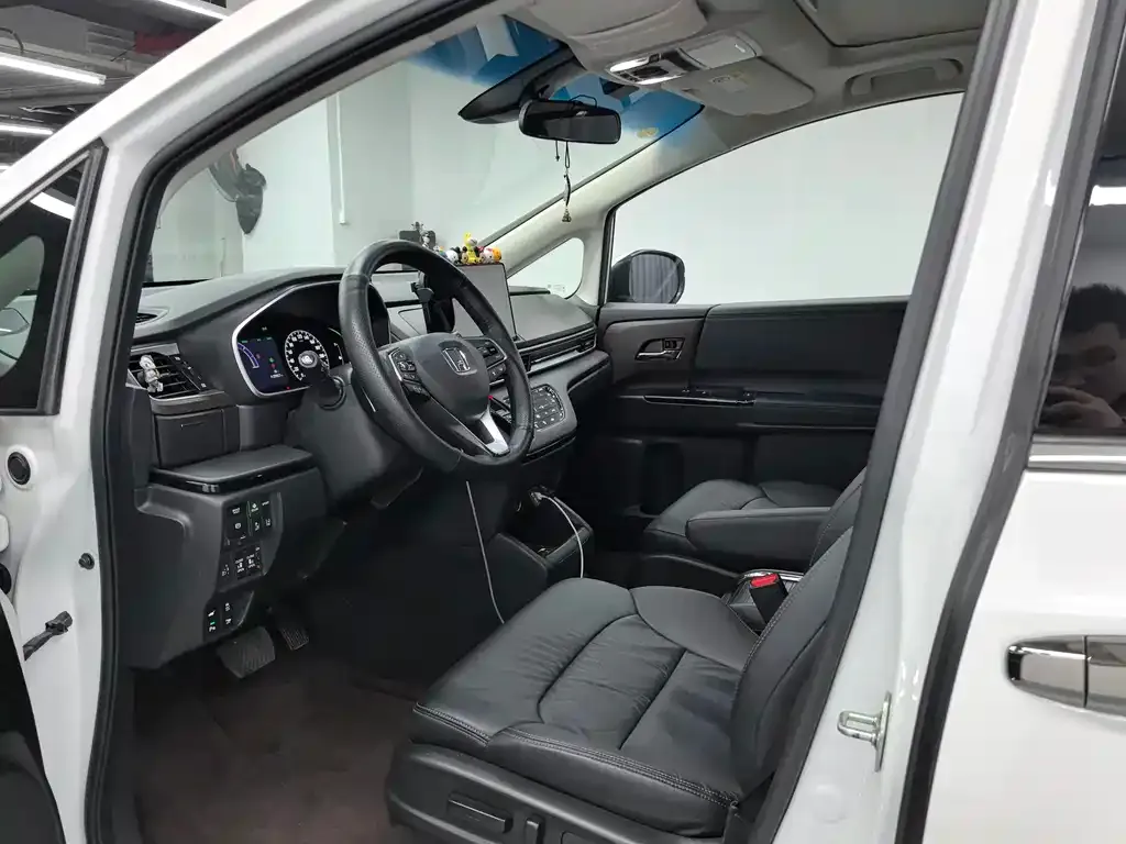 Honda Odyssey 2023 из CN, фото 8