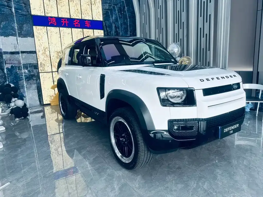 Land Rover Defender — фото 10