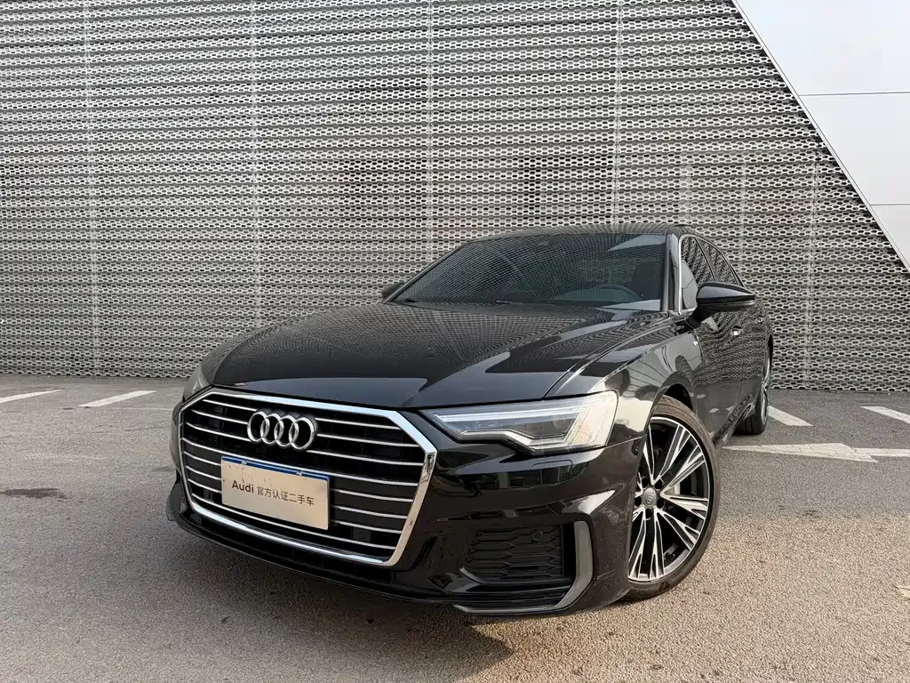 Audi A6L — фото 1