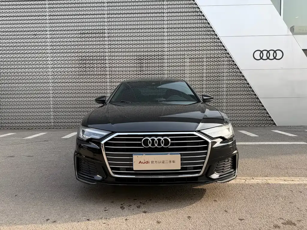 Audi A6L — фото 5