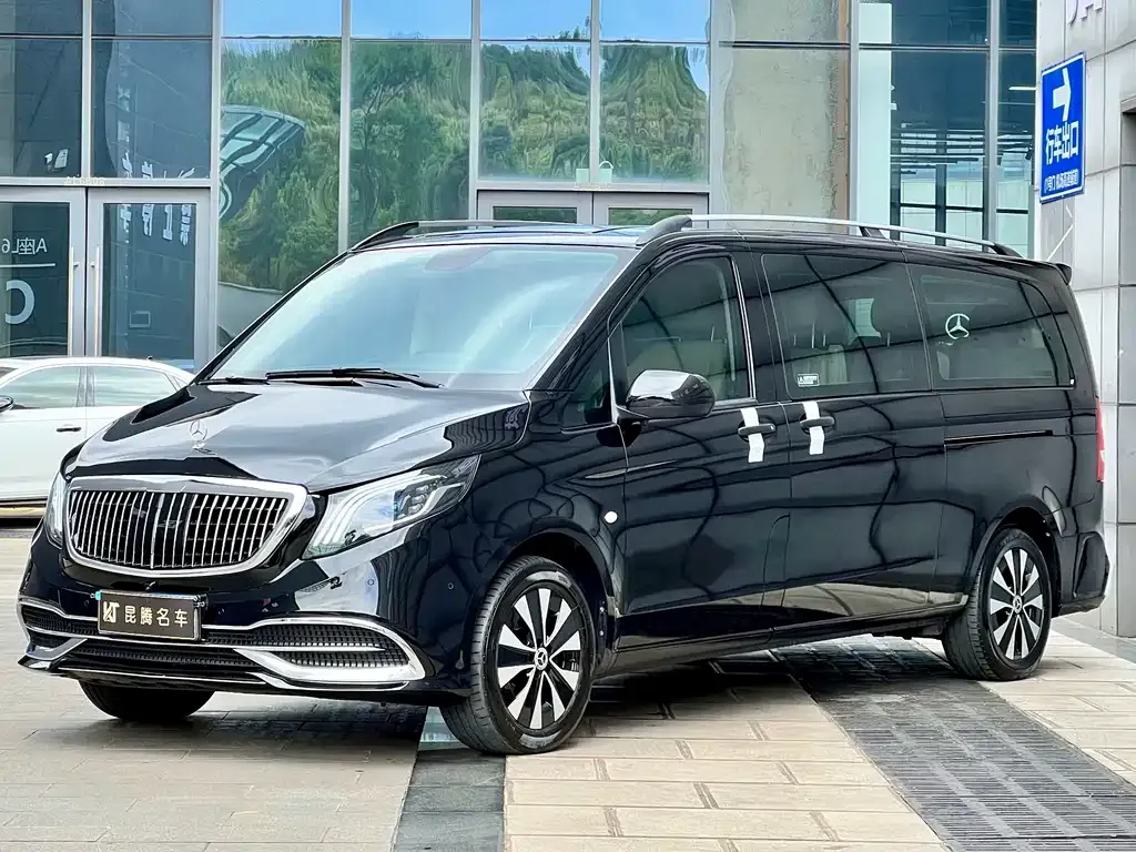 Mercedes-Benz Vito — фото 1