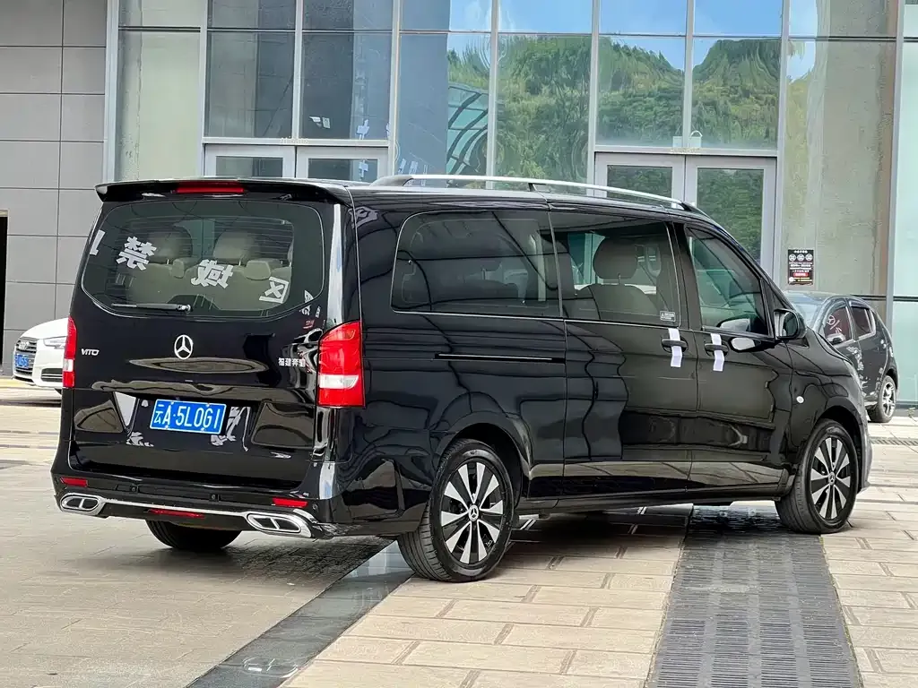 Mercedes-Benz Vito — фото 10