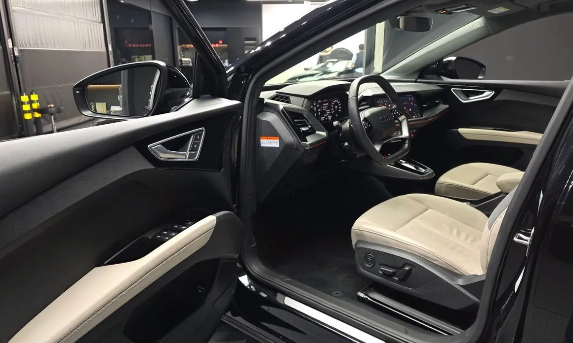 Audi Q4 e-tron 2023 из KR, фото 10