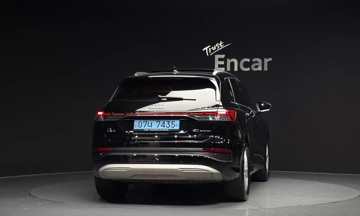 Audi Q4 e-tron 2023 из KR, фото 6